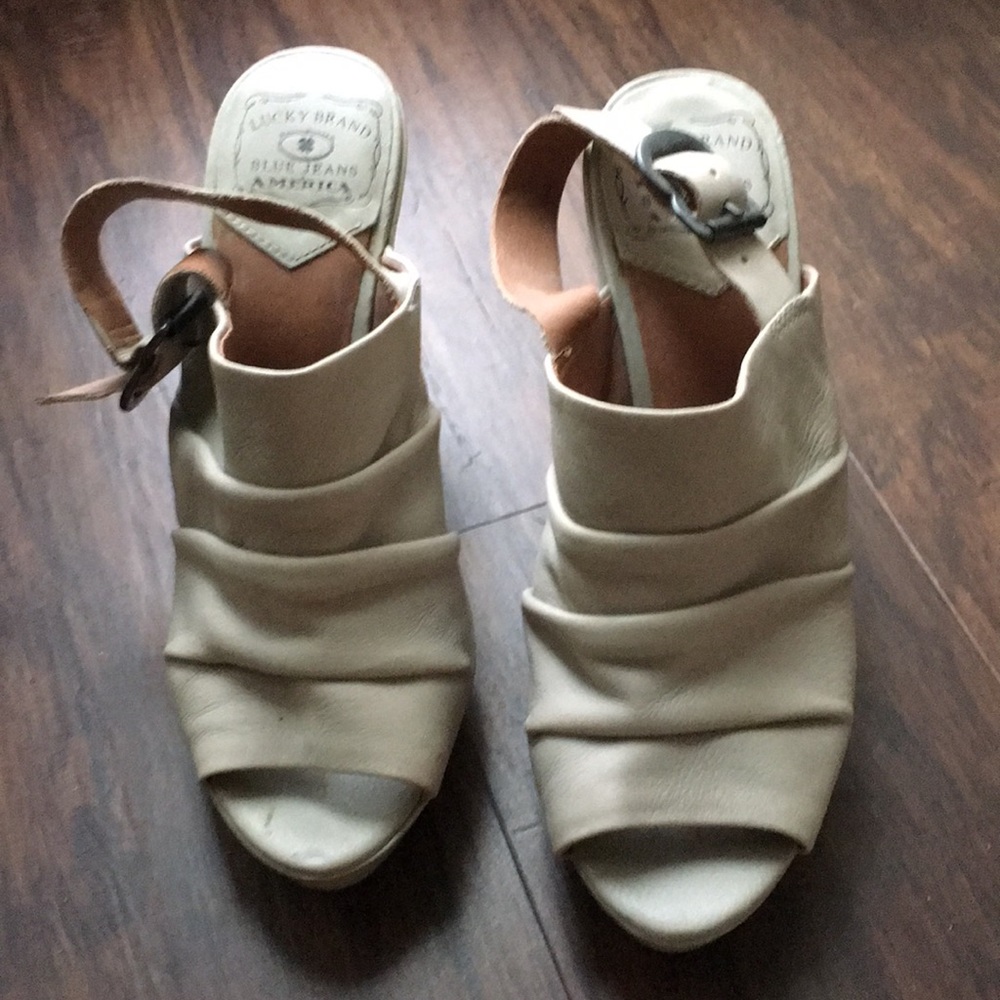 Lucky Brand Leather Shoe